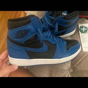 Air Jordan 1 Retro High OG Dark Marina Blue Men’s 9.5 gently used